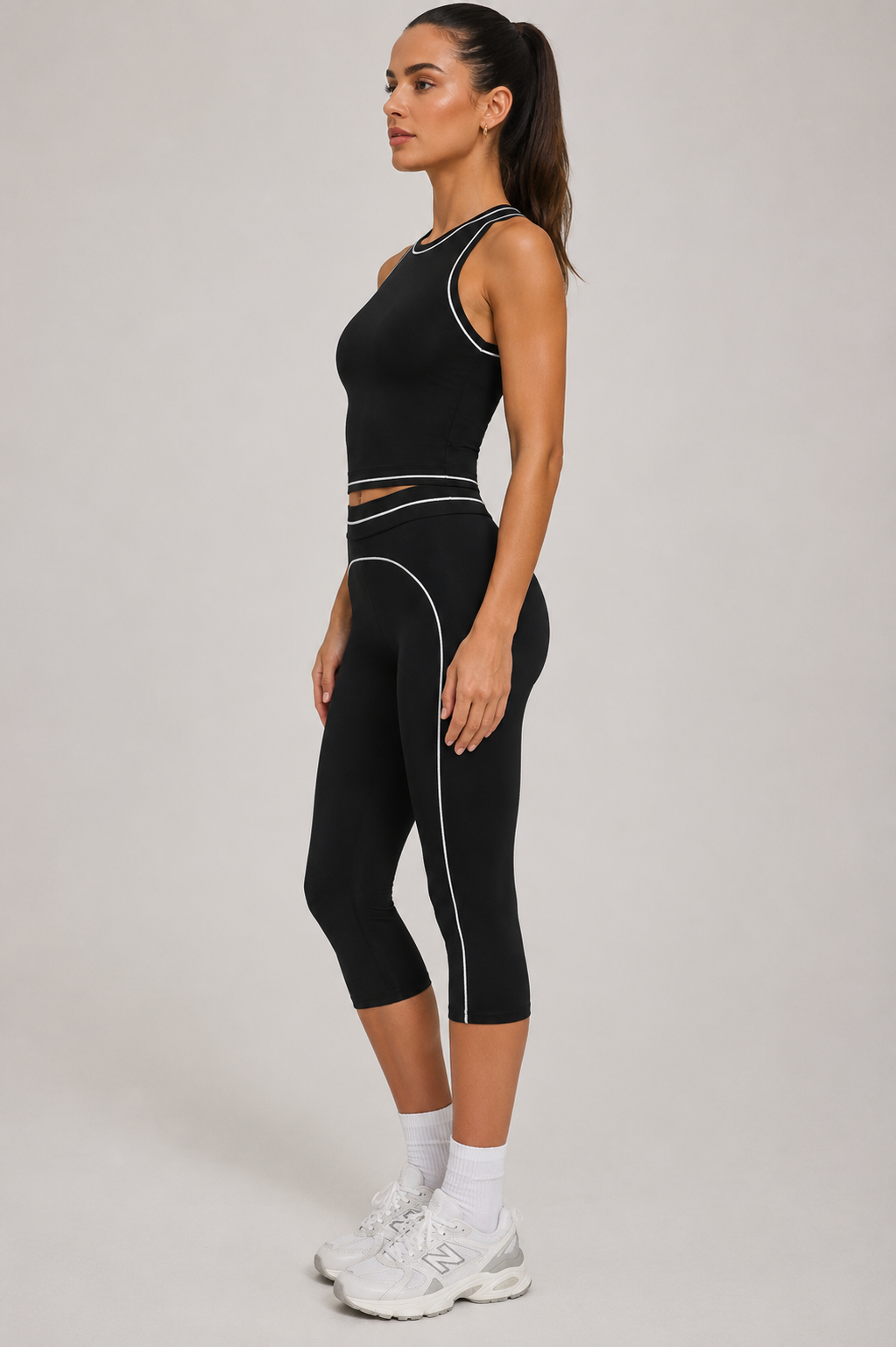 Sculpt Capri Tight
