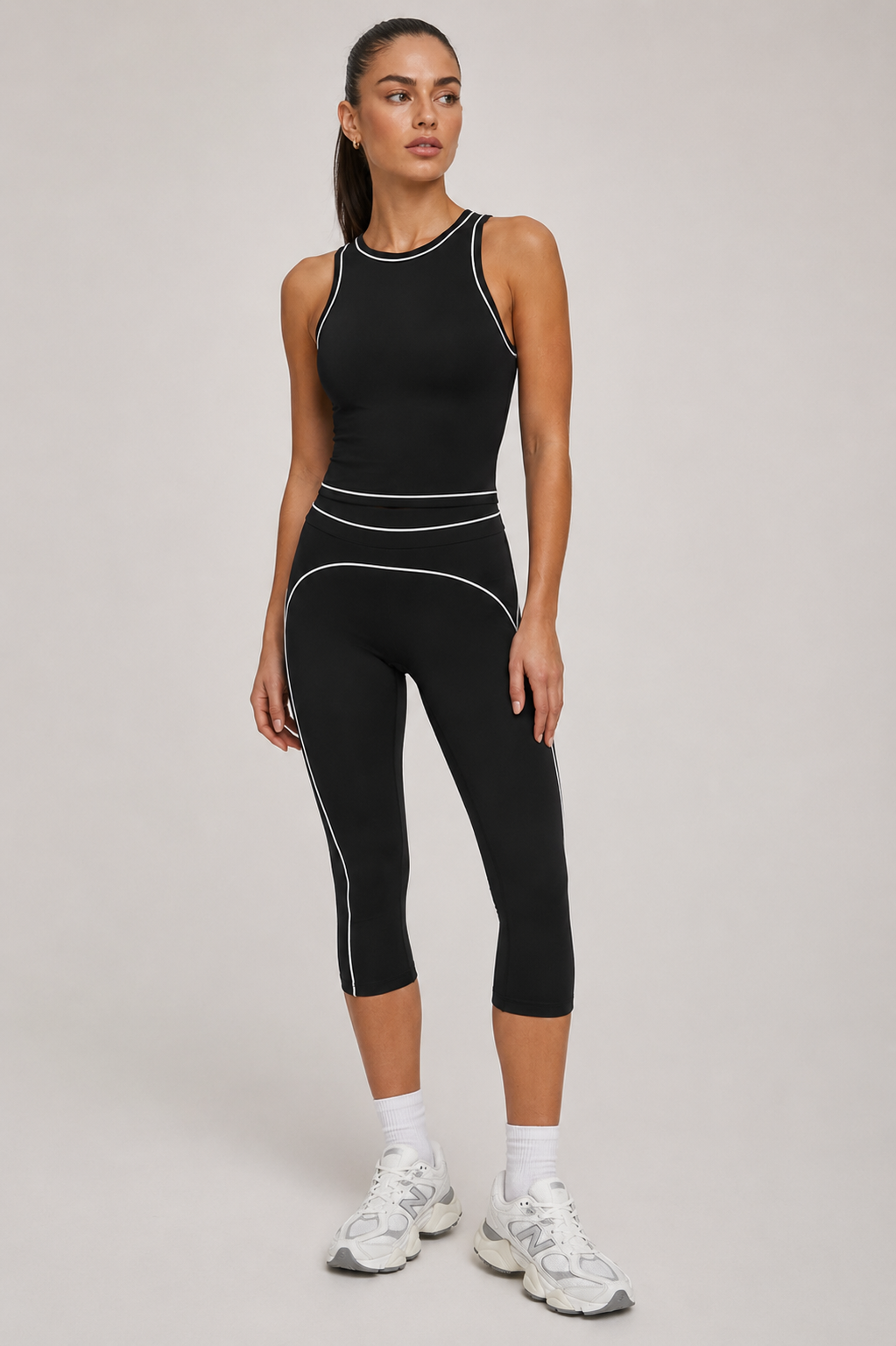 Sculpt Capri Tight
